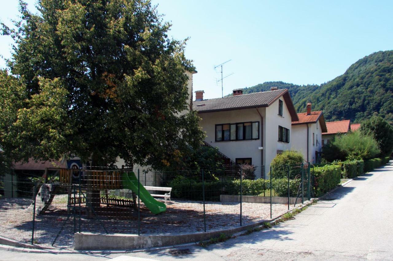 Apartma Mika Most na Soči Exterior foto